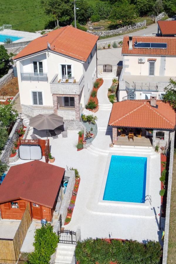 Holiday - Therapy Bajcici Exterior foto